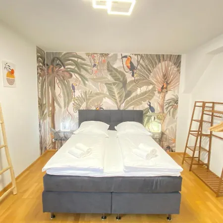 Appartement Luxomes - Tropical & Streetart Style - Old Town -